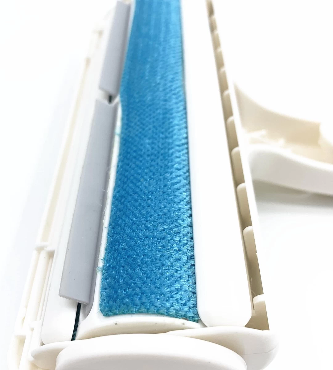 Merkloos Hoogwaardige Huisdierhaar Verwijderaar - Beste Oplossing Tegen Huisdierharen - Hondenhaar Verwijderaar - Kattenhaar Verwijderaar - Pluizenborstel - Haren Verwijderen - Ontharingsborstel - Haarvanger - Wit - Afbeelding 5