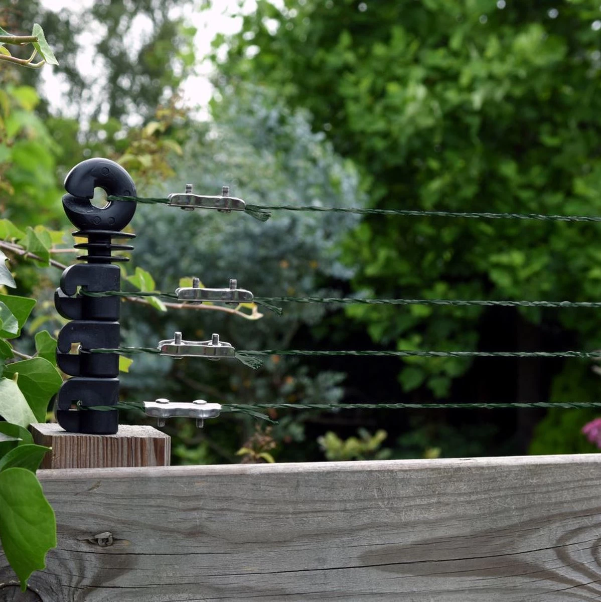 Katten Schrikdraad Set Voor Op De Schutting - Afbeelding 3