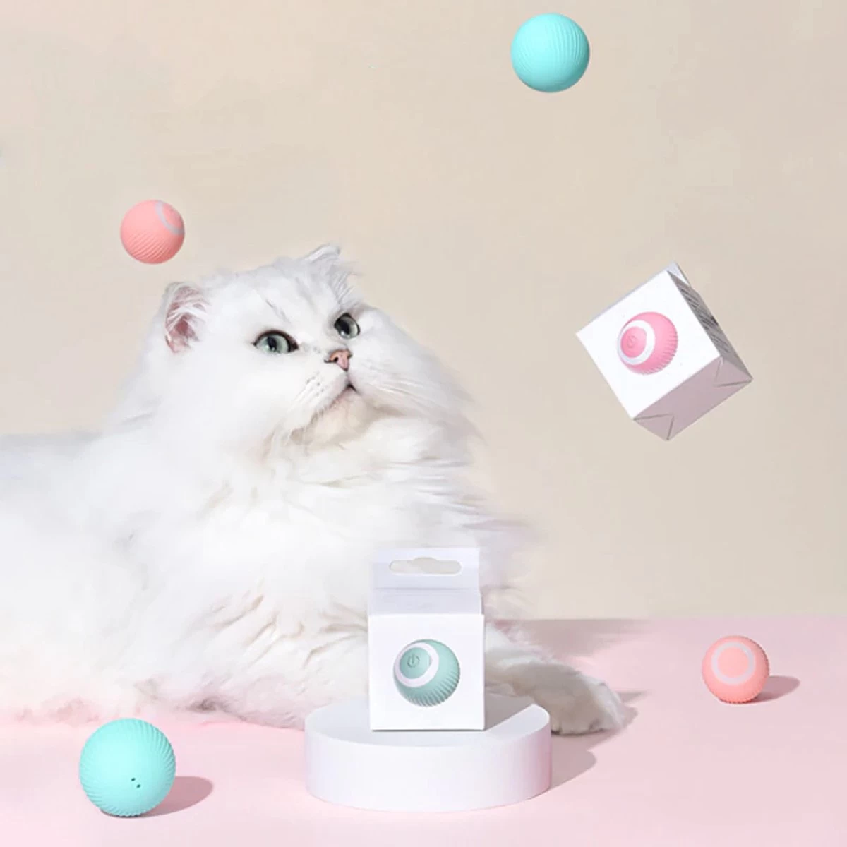 Merkloos Interactive Bal Voor Katten - Zelf Rollende Bal Voor Katten - Elektrisch Kattenspeeltje - Usb Oplaadbaar - Zelf Rollend Interactief Kattenspeeltje - Huisdieren Speeltjes - Cadeau Dierenliefhebbers - Afbeelding 4